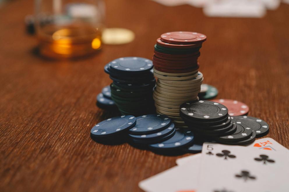 Regali Tradizionali dei Casinò: Guida Completa tra Storia, Lusso e Simbolismo